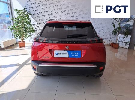 Peugeot 2008 ALLURE PACK 1,2 Puretech 100k BVM6