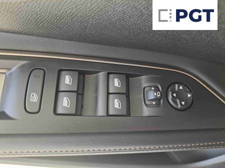 Peugeot 5008 GT 1,5 BlueHDi 130k EAT8 7 miest