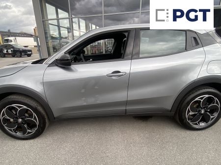 Alfa Romeo Junior Elettrica 54 kWh