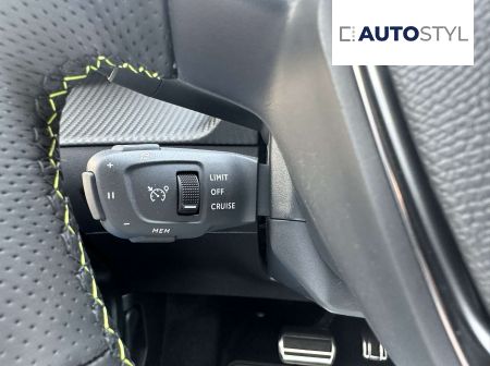 Peugeot e-2008 GT Electric