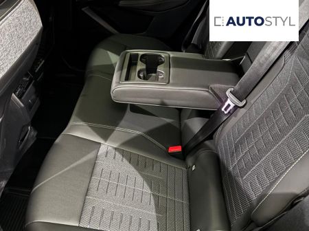 PEUGEOT NEW 3008 GT 1.2 Hybrid 136k e-DCS6 (MHEV)
