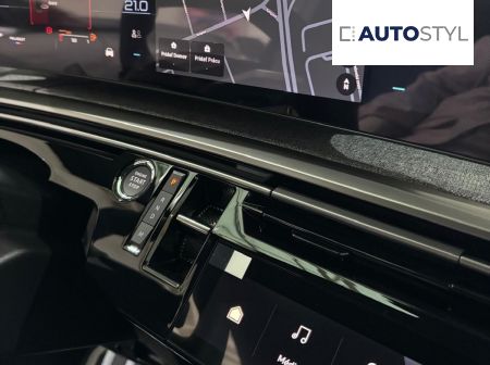 PEUGEOT NEW 3008 GT 1.2 Hybrid 136k e-DCS6 (MHEV)