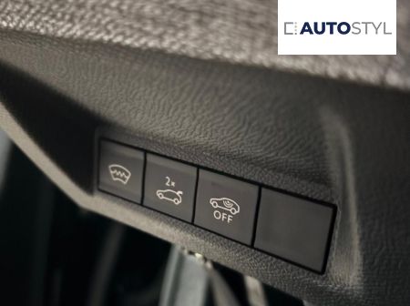 PEUGEOT NEW 3008 GT 1.2 Hybrid 136k e-DCS6 (MHEV)