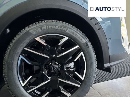 Peugeot 3008 ALLURE Hybrid 145k e-DCS6 (MHEV)