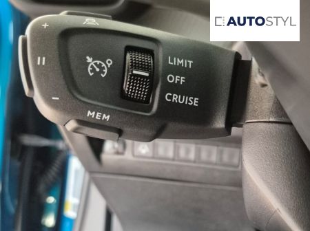Peugeot 2008  ALLURE  Hybrid 145k e-DCS6 MHEV
