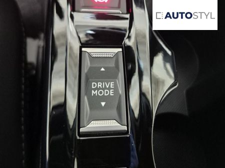 Peugeot 2008 GT Hybrid 145k e-DCS6 MHEV