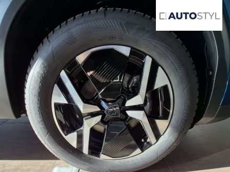 Peugeot 2008  ALLURE  Hybrid 145k e-DCS6 MHEV