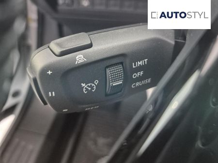 Peugeot 2008  ALLURE  Hybrid 145k e-DCS6 MHEV