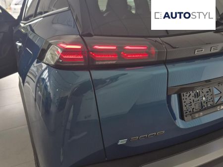 Peugeot E-2008 ALLURE Electric 115 kW / 156k 54 kWh