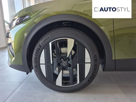 Peugeot 408 ALLURE Hybrid 145k e-DCS6
