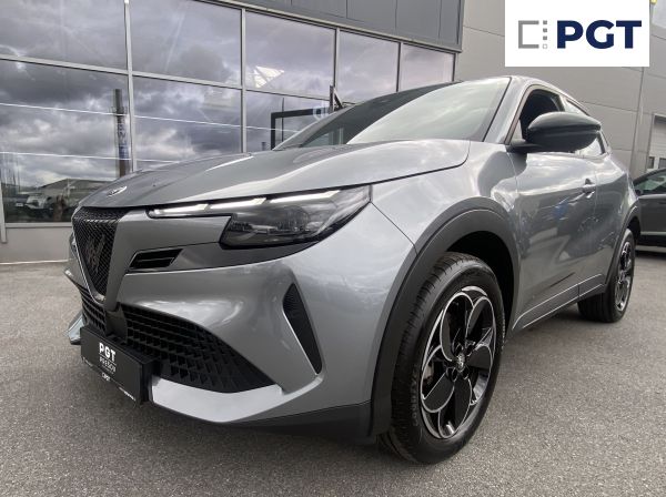 Alfa Romeo Junior Elettrica 54 kWh
