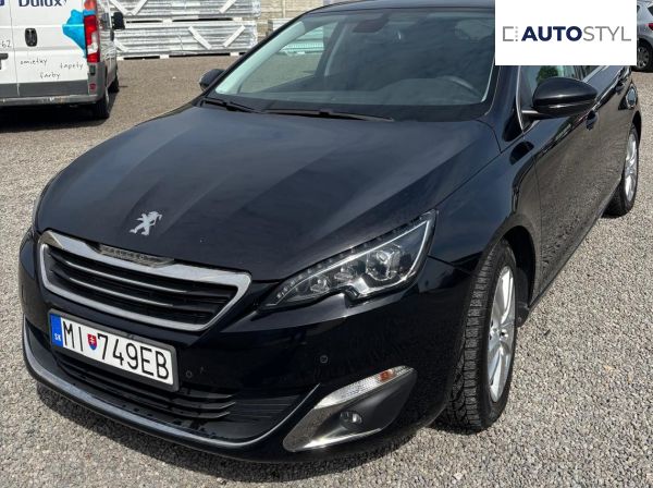 Peugeot 308 ALLURE 1.6 BlueHDi 120k BVM6 Peugeot 308 ALLURE 1.6 BlueHDi 120k BVM6